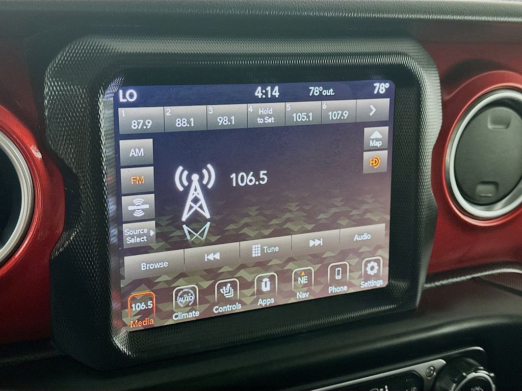 Used 2020 Black Jeep Unlimited Rubicon image 17