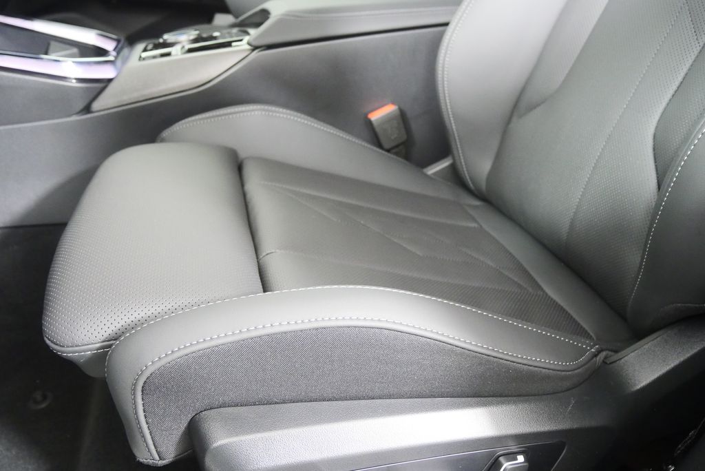 Thumbnail: 2026 BMW X3 - 10