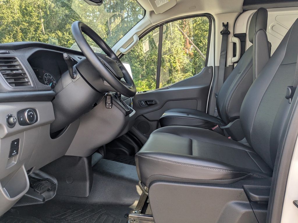 2025 Ford Transit-250 Cargo Van 