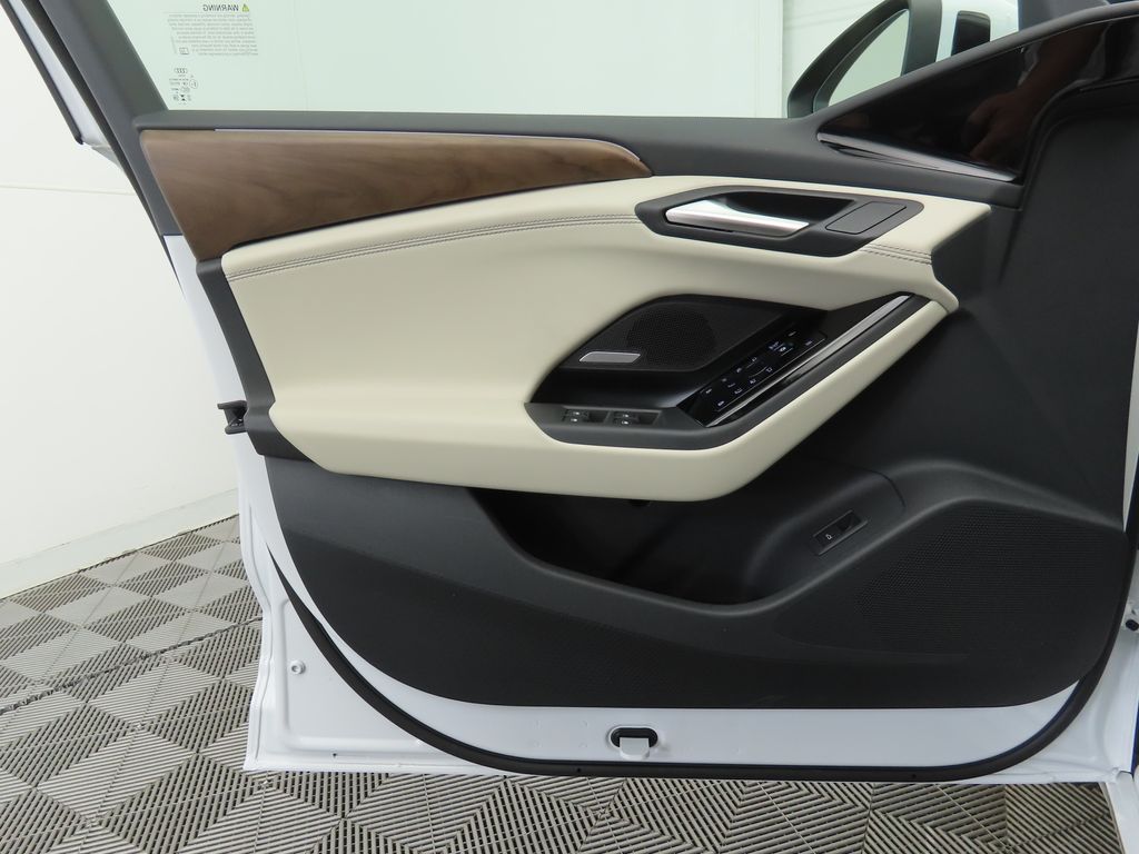 Thumbnail: 2025 Audi A6 - 24