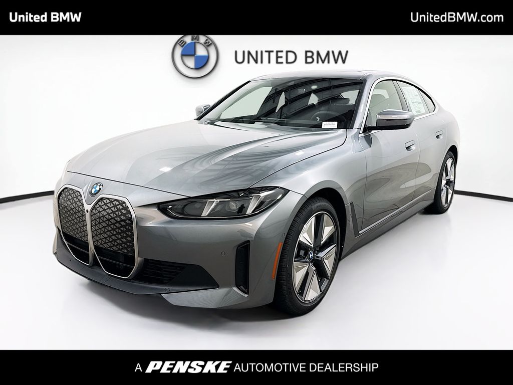 Thumbnail: 2026 BMW i4 - 1