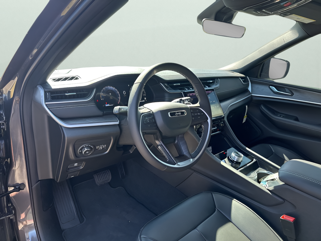 New Car 2025 Jeep Grand Cherokee  Limited For Sale Under $40,000 In Austin, Texas