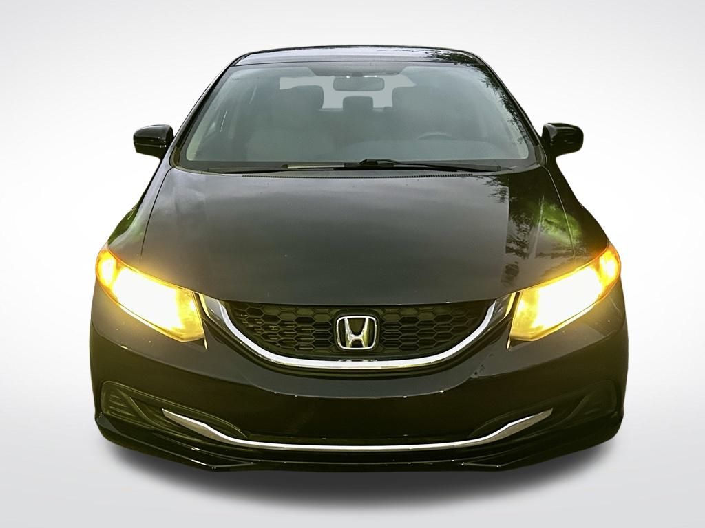2015 Honda Civic LX's photo