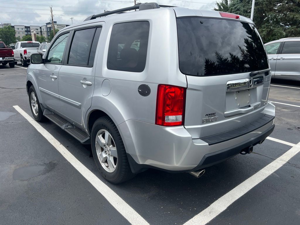 Thumbnail: 2010 Honda Pilot - 2