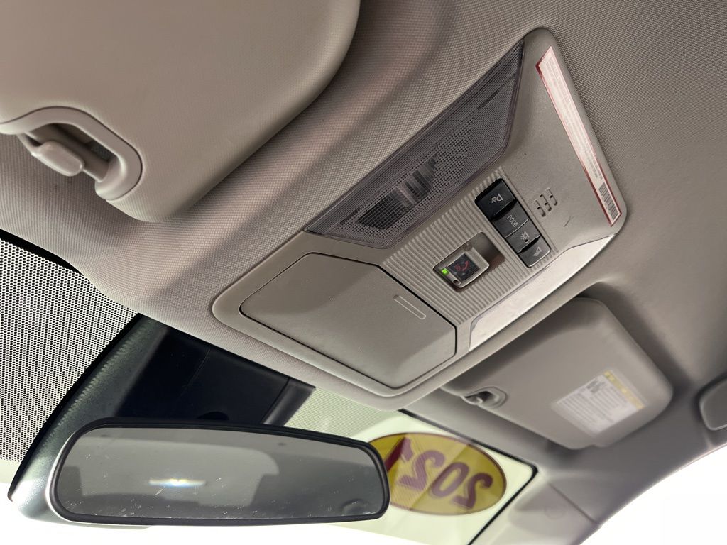 Thumbnail: 2021 Toyota RAV4 - 28