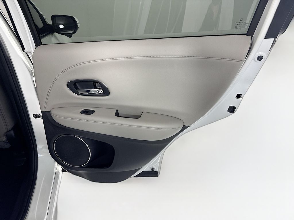 Thumbnail: 2019 Honda HR-V - 27
