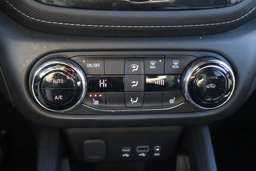 Thumbnail: 2023 Chevrolet TrailBlazer - 23