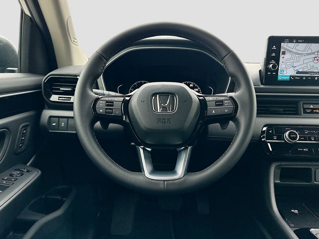 2025 Honda Pilot Touring 19