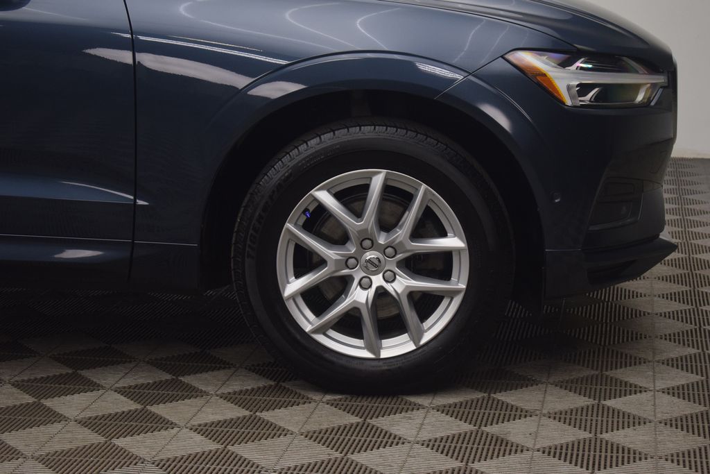 used 2018 Volvo XC60 car, priced at $15,500
