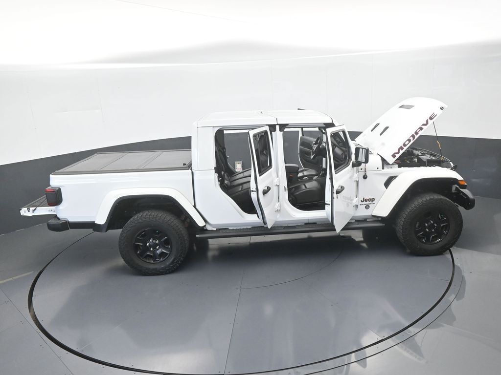 Used 2022 Bright White Clearcoat Jeep Mojave image 76