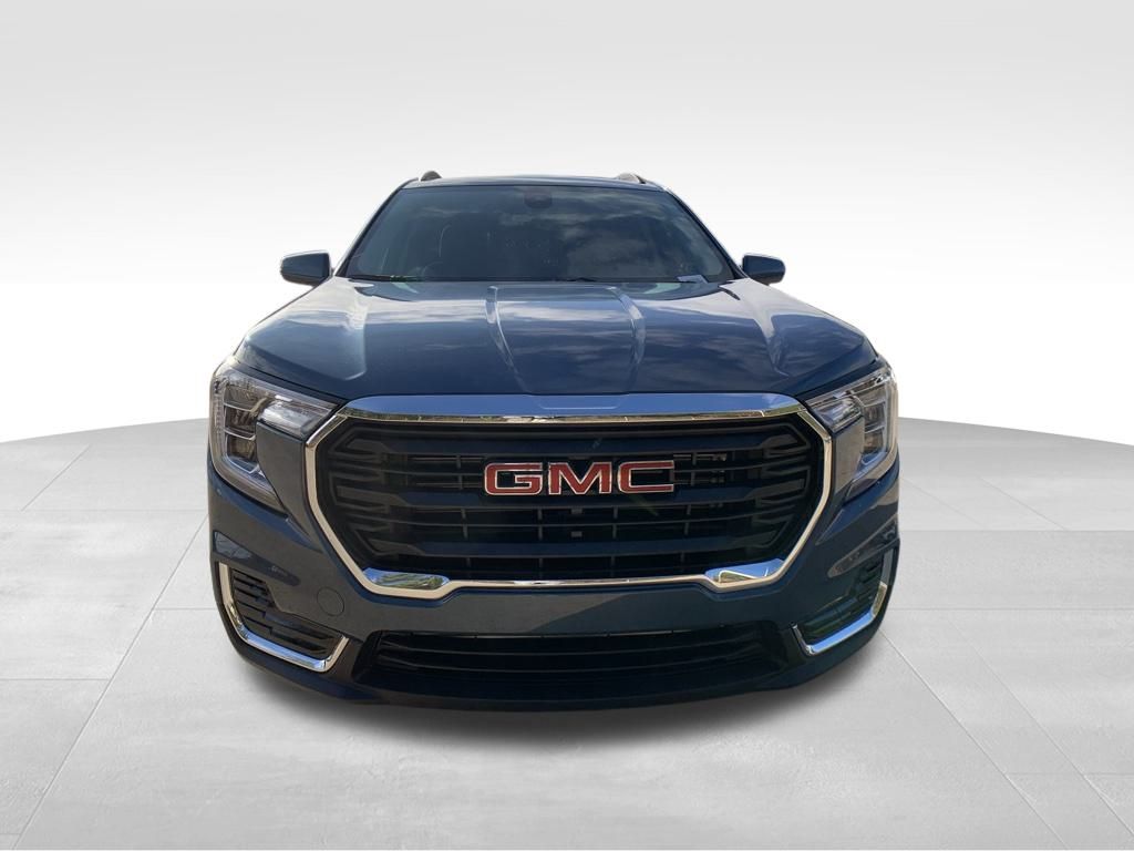 2024 GMC Terrain SLE 10