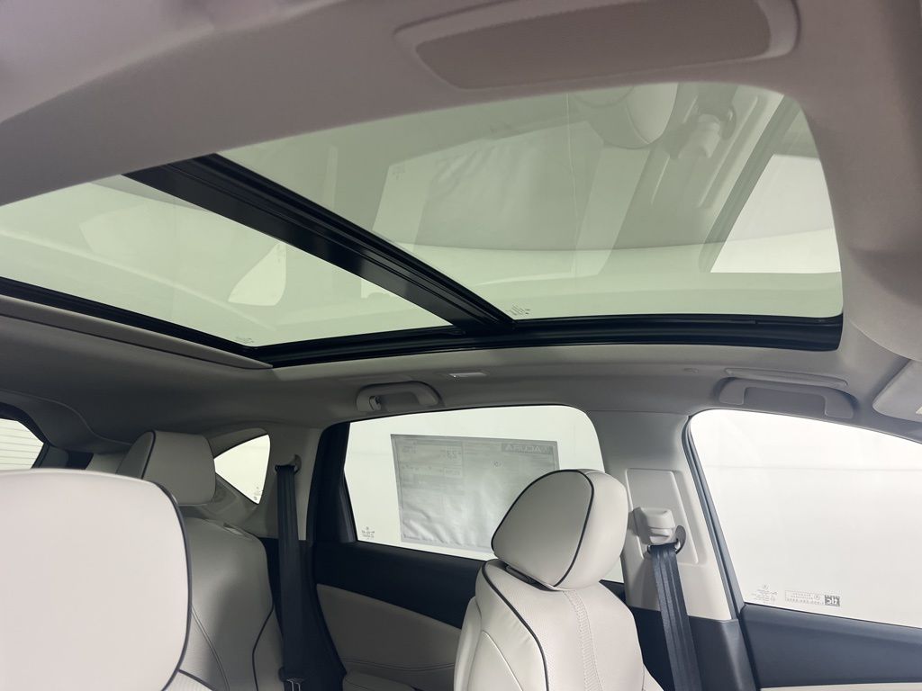 Thumbnail: 2026 Acura RDX - 10