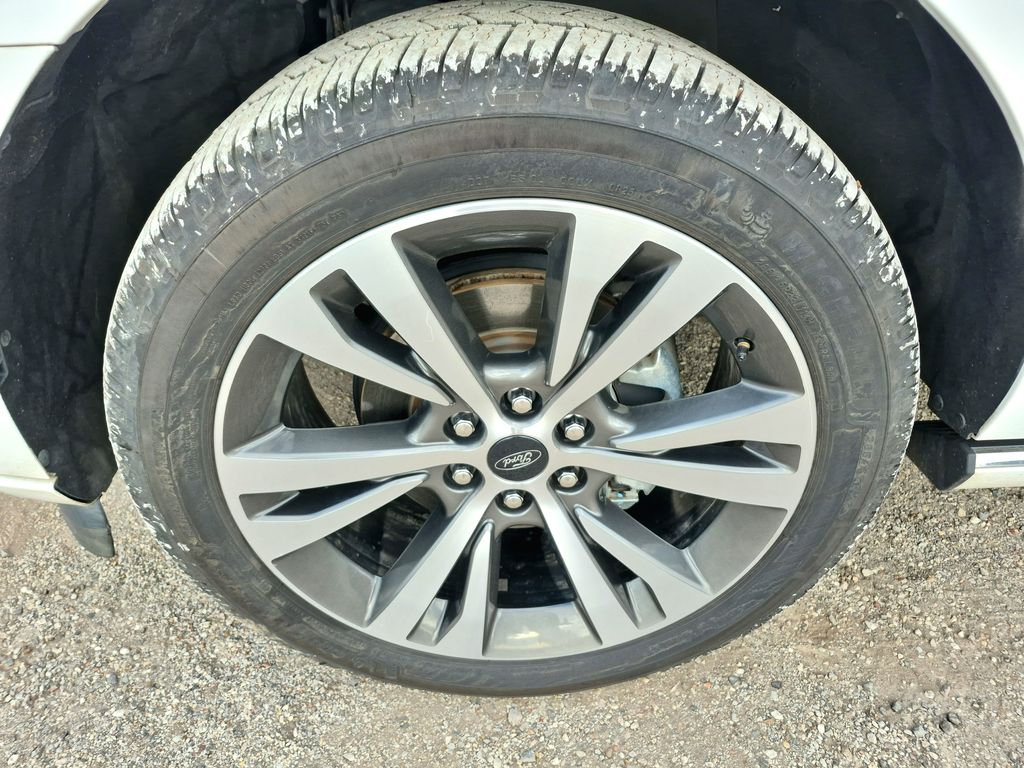 2021 Ford Expedition Platinum - 8