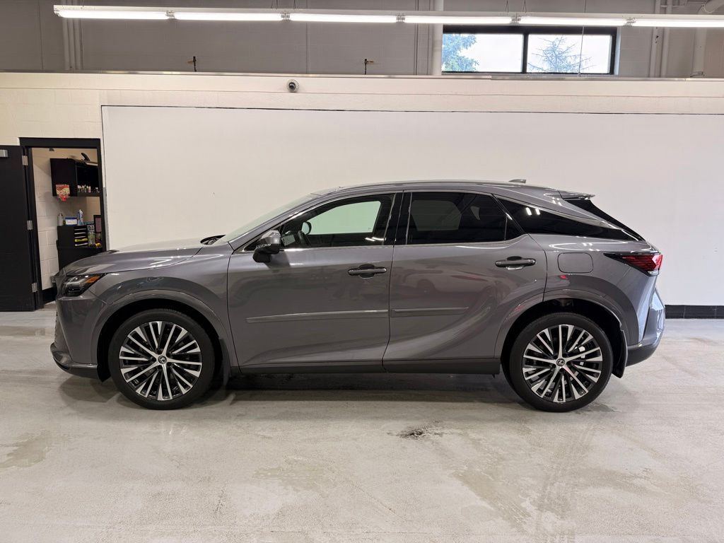 Thumbnail: 2023 Lexus RX - 2