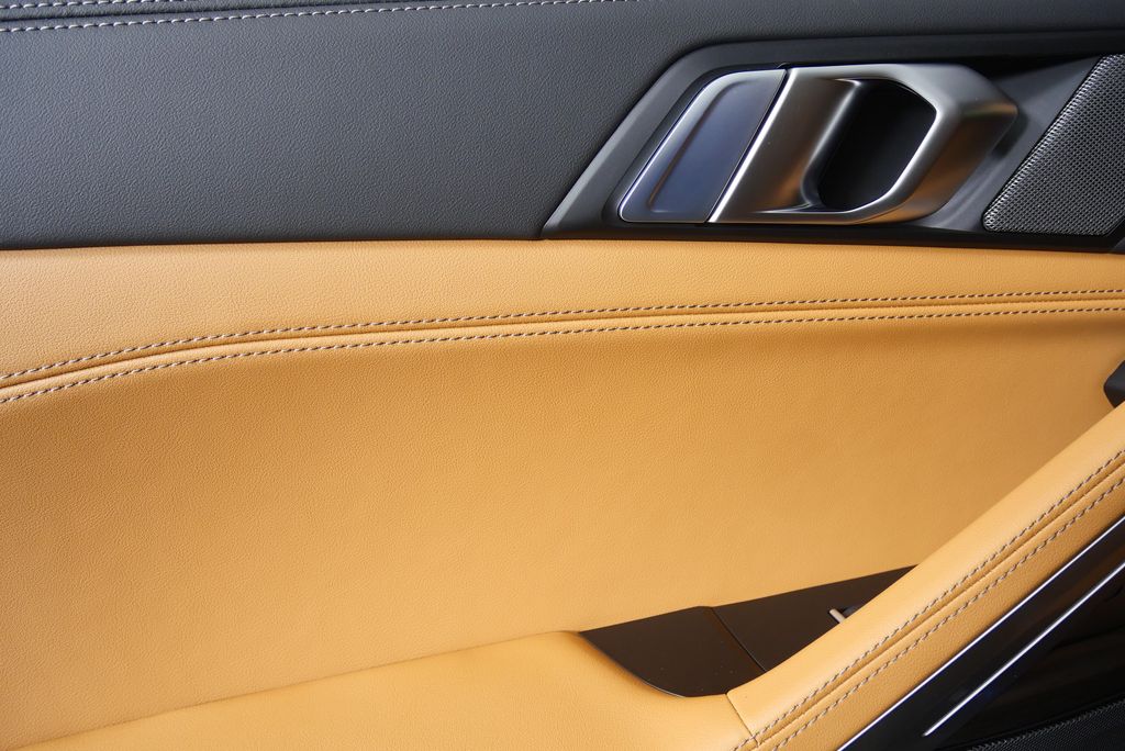 Thumbnail: 2026 BMW X6 - 13