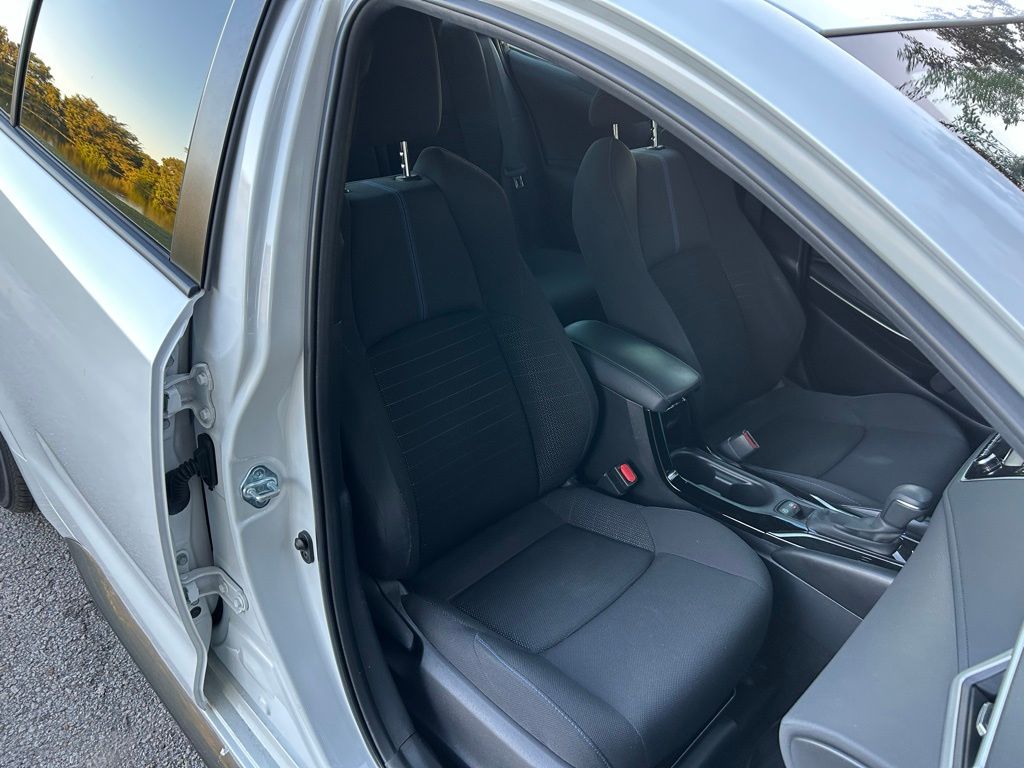 Thumbnail: 2022 Toyota Corolla - 15