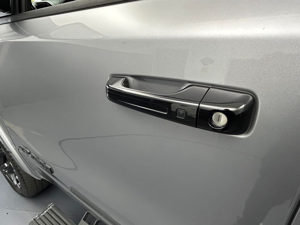 Used 2024 Billet Silver Metallic Clearcoat Ram Limited image 41