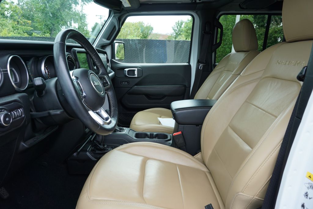 Thumbnail: 2018 Jeep Wrangler - 9