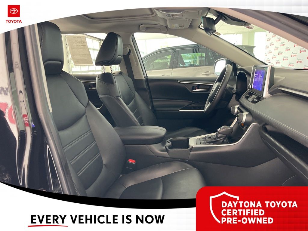 2023 Toyota RAV4 XLE Premium - Photo 29
