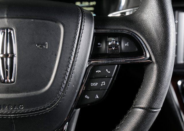 2018 Lincoln Continental Premiere photo 20