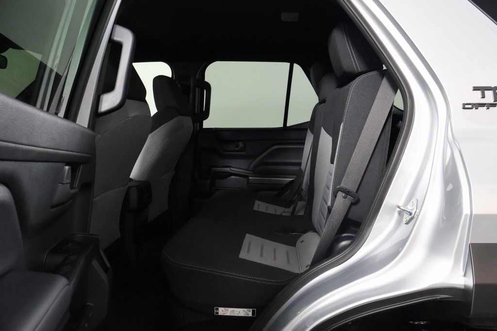 Thumbnail: 2025 Toyota 4Runner - 11