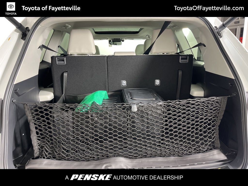 Thumbnail: 2026 Toyota Grand Highlander - 20