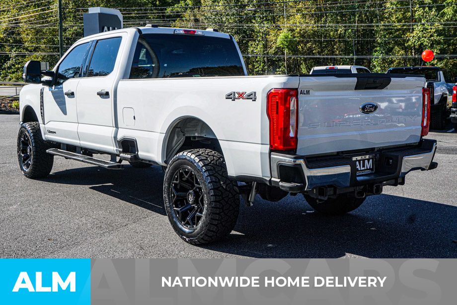 2024 Ford F-250 XLT photo 4