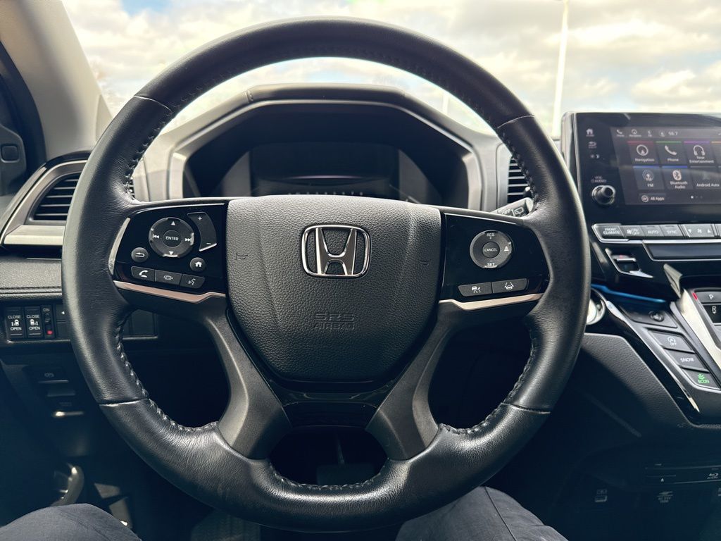 Used 2022 Honda Odyssey Van