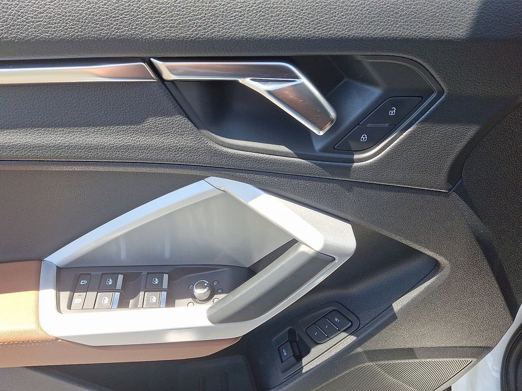 2022 Audi Q3 Premium 12