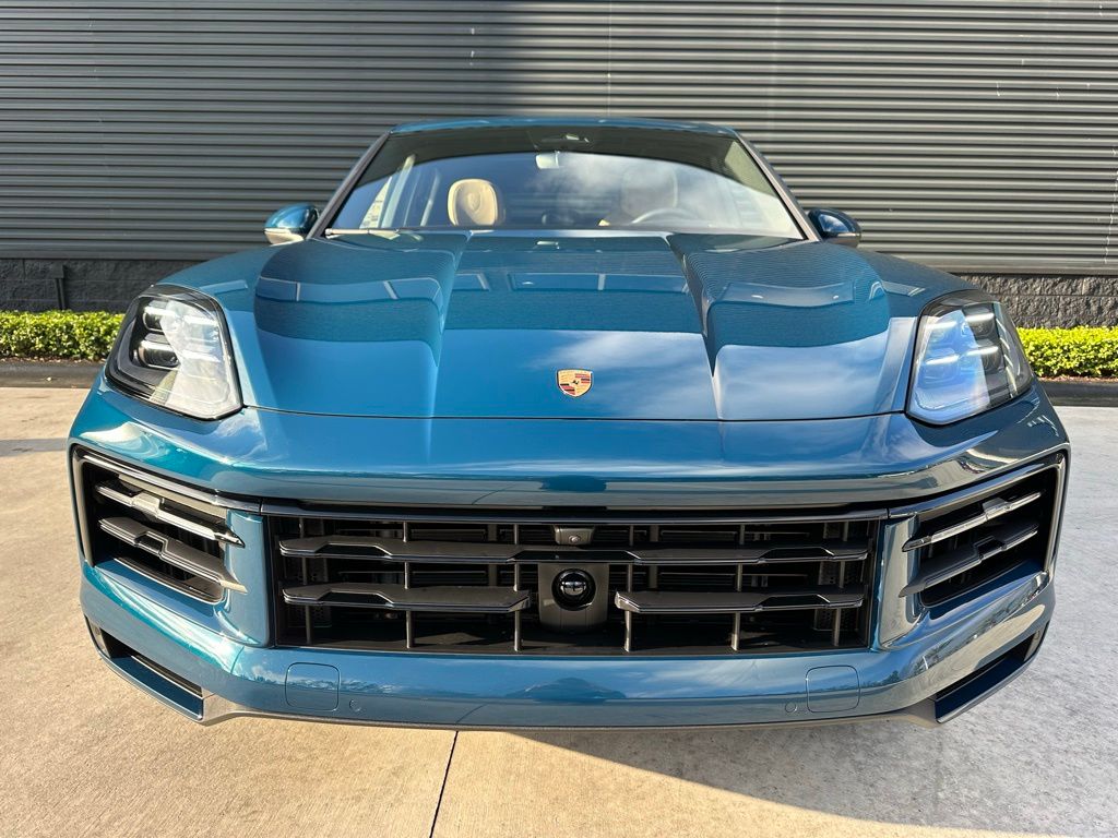 Thumbnail: 2026 Porsche Cayenne - 8