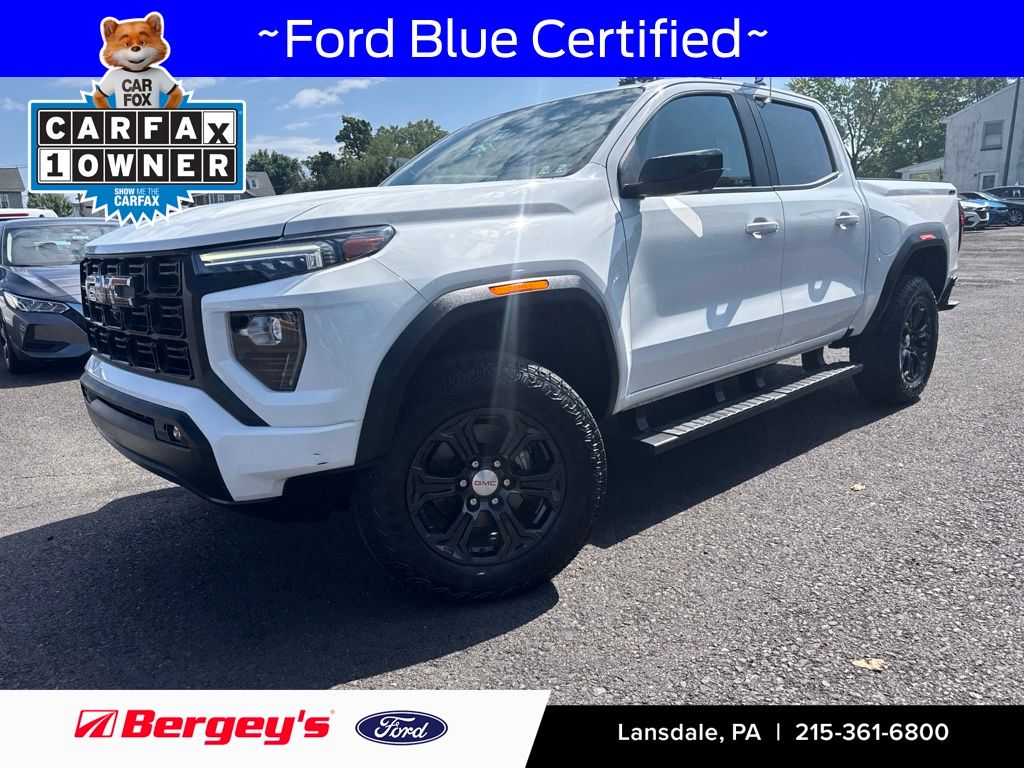 Summit White 2024 GMC Canyon Pickup Truck Four-Wheel Drive 8-Speed Automatic