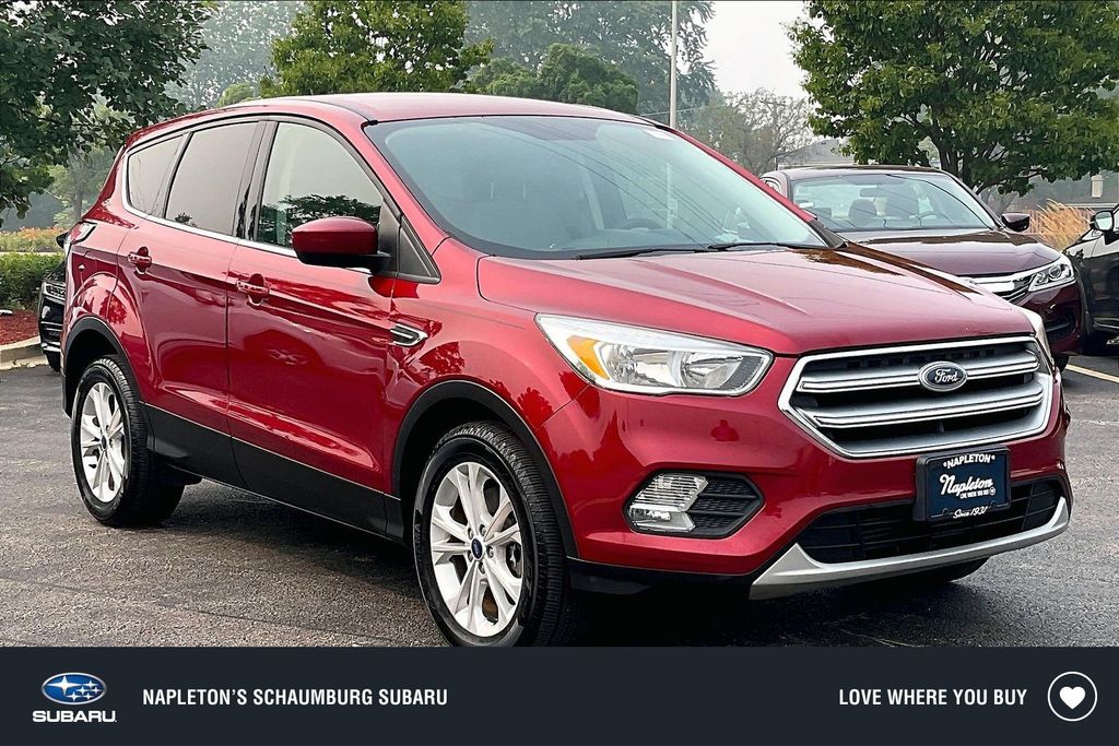 Ruby Red Metallic Tinted Clearcoat 2017 Ford Escape SUV / Crossover Front-Wheel Drive 6-Speed Automatic