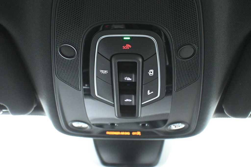 Thumbnail: 2026 Audi Q7 - 16