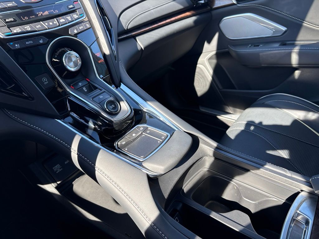 2019 Acura RDX Advance Package