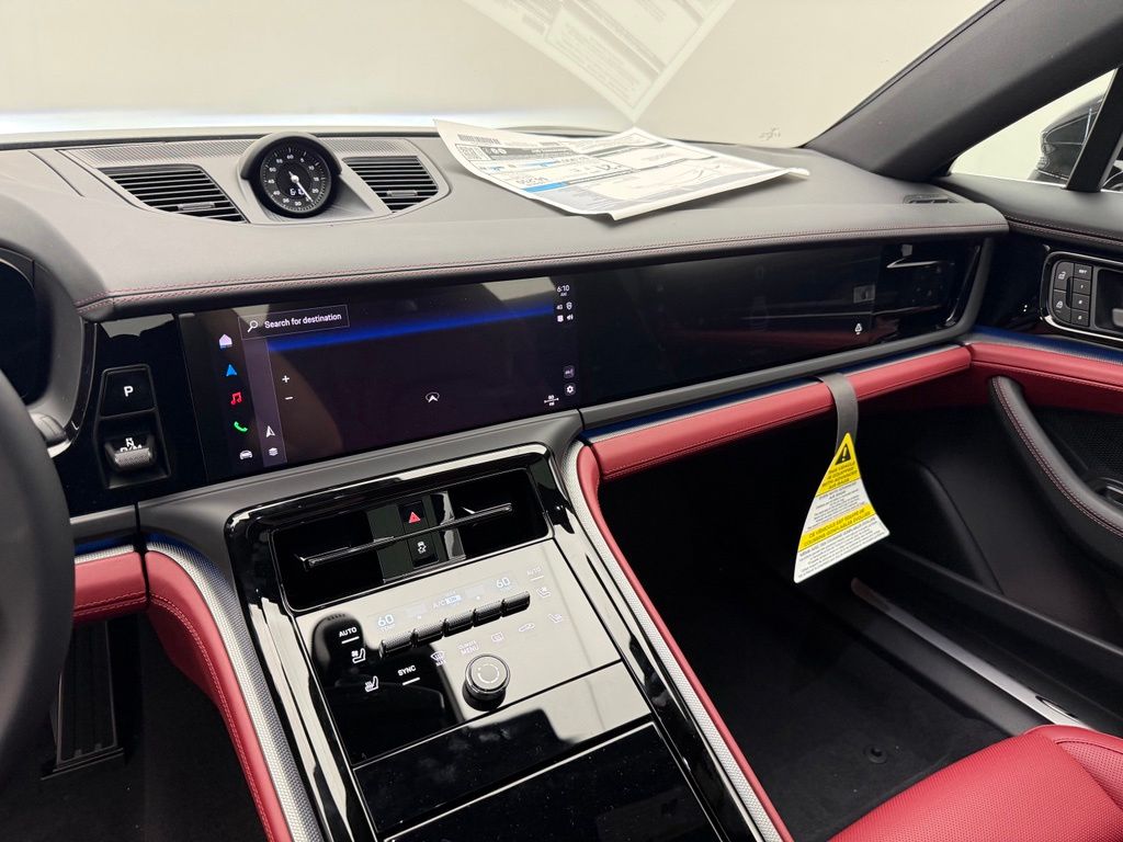 Thumbnail: 2026 Porsche Panamera - 16