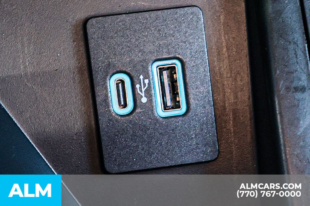 Used 2023 White Ford Raptor image 40