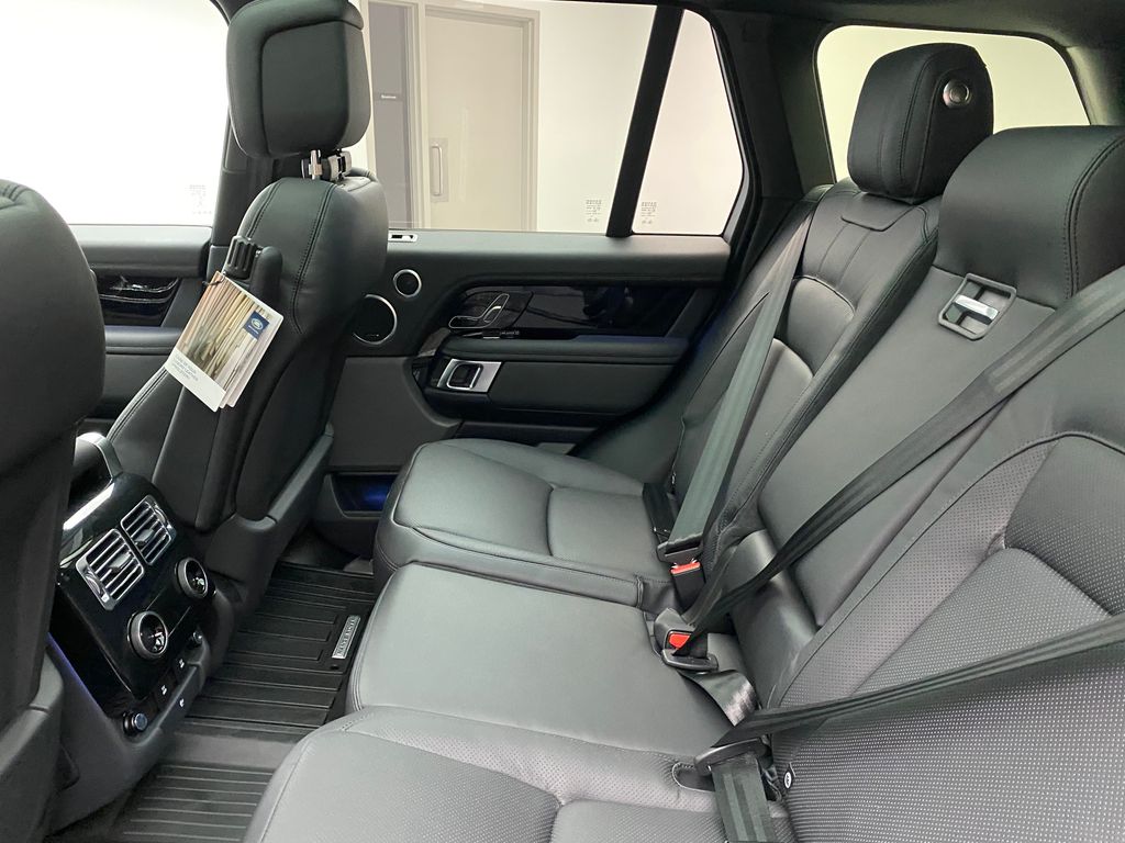 2020 Land Rover Range Rover HSE 13