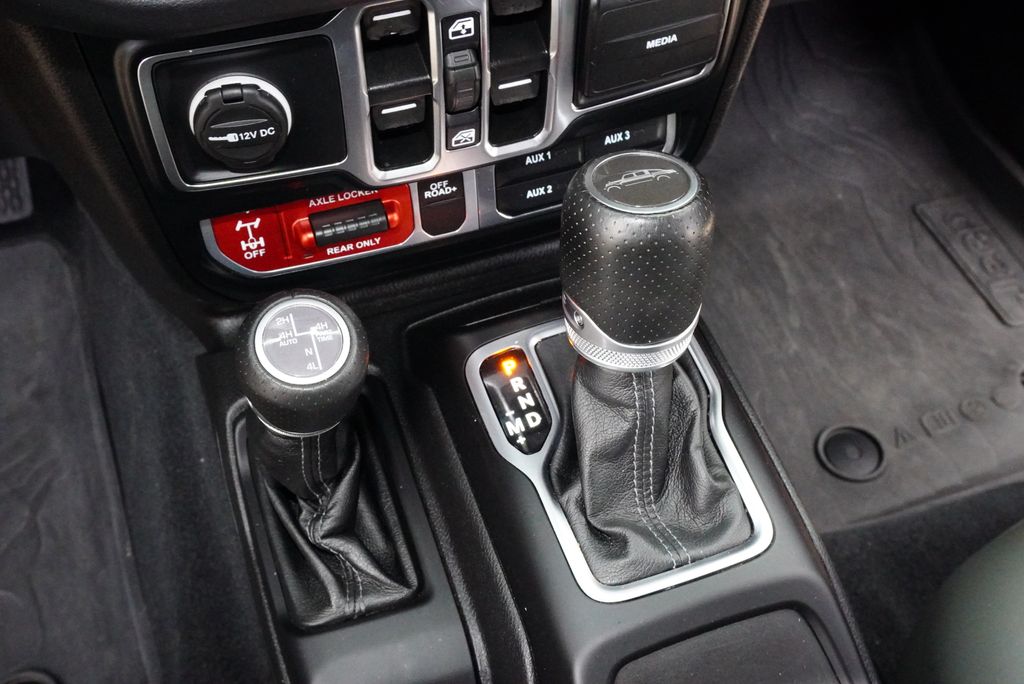 Used Car 2024 Jeep Gladiator  Mojave For Sale Under $50,000 In Weatherford, Texas