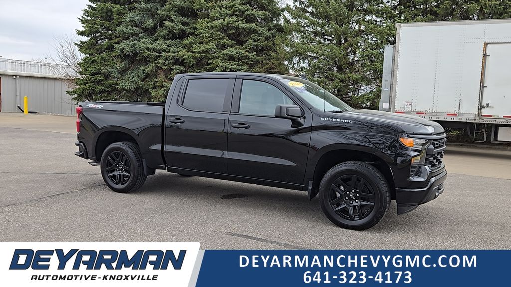 Black 2026 Chevrolet Silverado 1500 Custom Crew Cab 4WD Pickup Truck Four-Wheel Drive 8-Speed Automatic