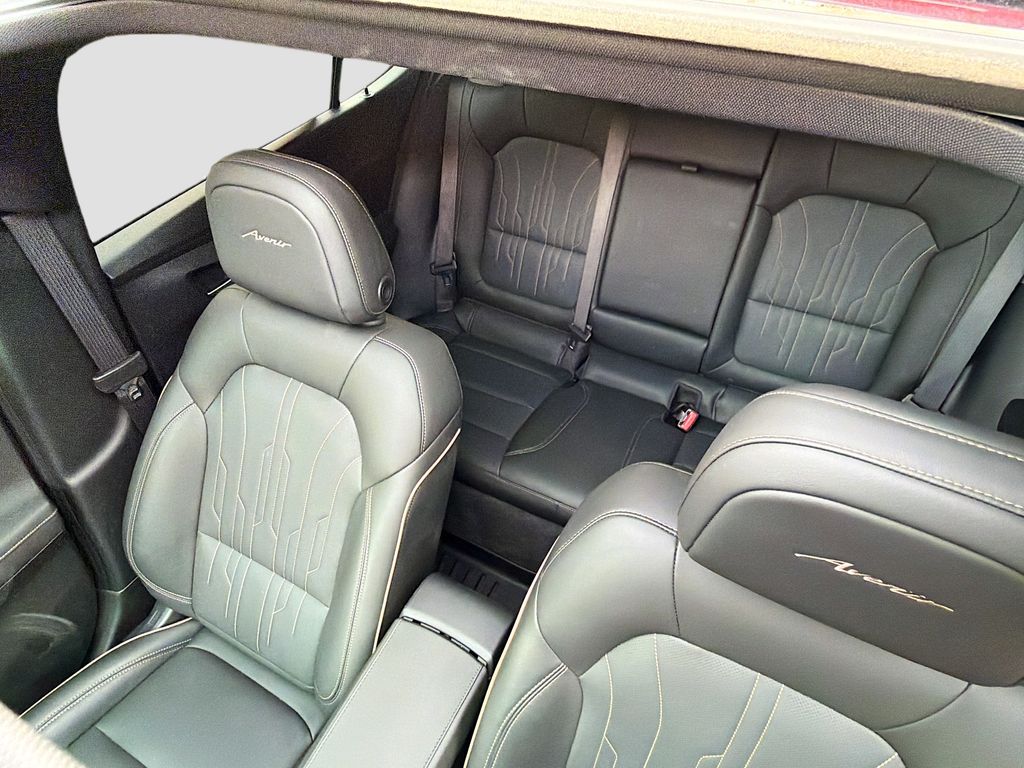 Used 2024 Red Buick Avenir image 21