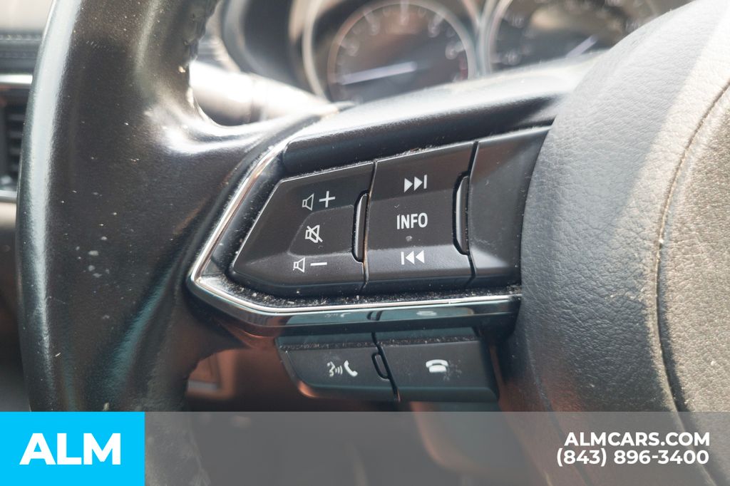 Used 2021 Blue Mazda Touring image 11