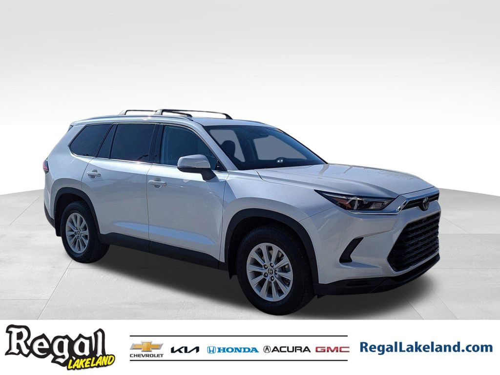 2024 Toyota Grand Highlander Hybrid XLE AWD