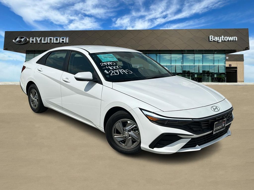 2026 Hyundai Elantra SE - 0