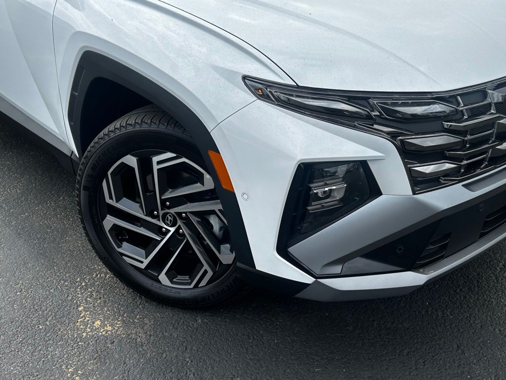 White Pearl 2026 Hyundai Tucson Limited AWD SUV / Crossover All-Wheel Drive 8-Speed Automatic