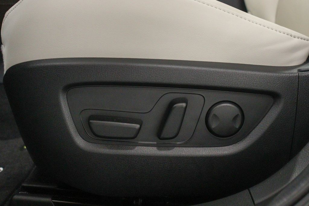 New Car 2025 Mazda Cx-30  2.5 S Premium Package For Sale Under $35,000 In Georgetown, Texas