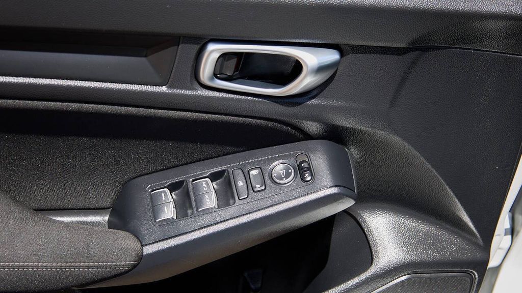 Used 2024 Honda Civic Sport 4D Hatchback