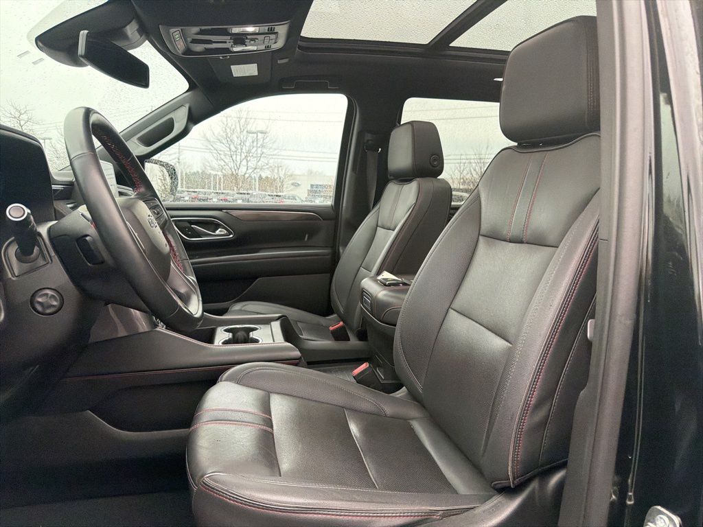 Used 2023 Black Chevrolet RST image 5