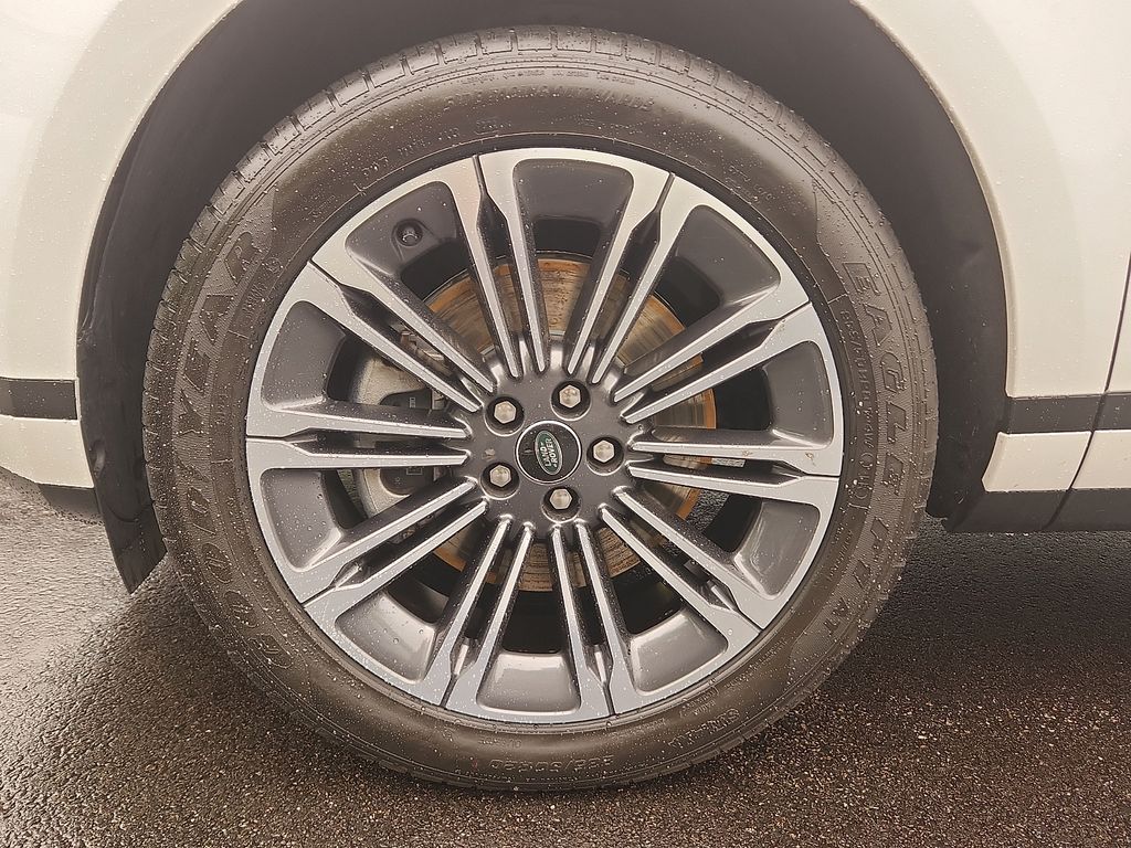 Thumbnail: 2024 Land Rover Range Rover Evoque - 8