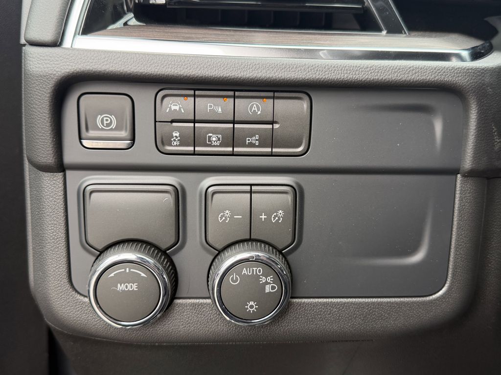 new 2026 Chevrolet Suburban car, priced at $64,495