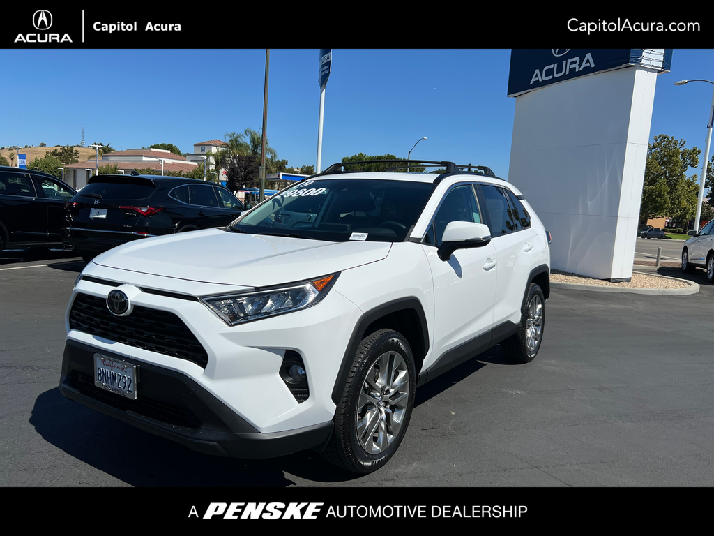 2019 Toyota RAV4 XLE Premium Hero Image